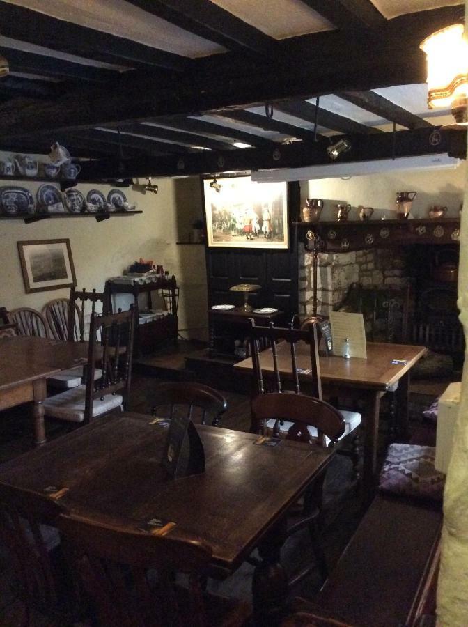 Bear Inn - Bisley Bisley (Gloucestershire) Exterior foto